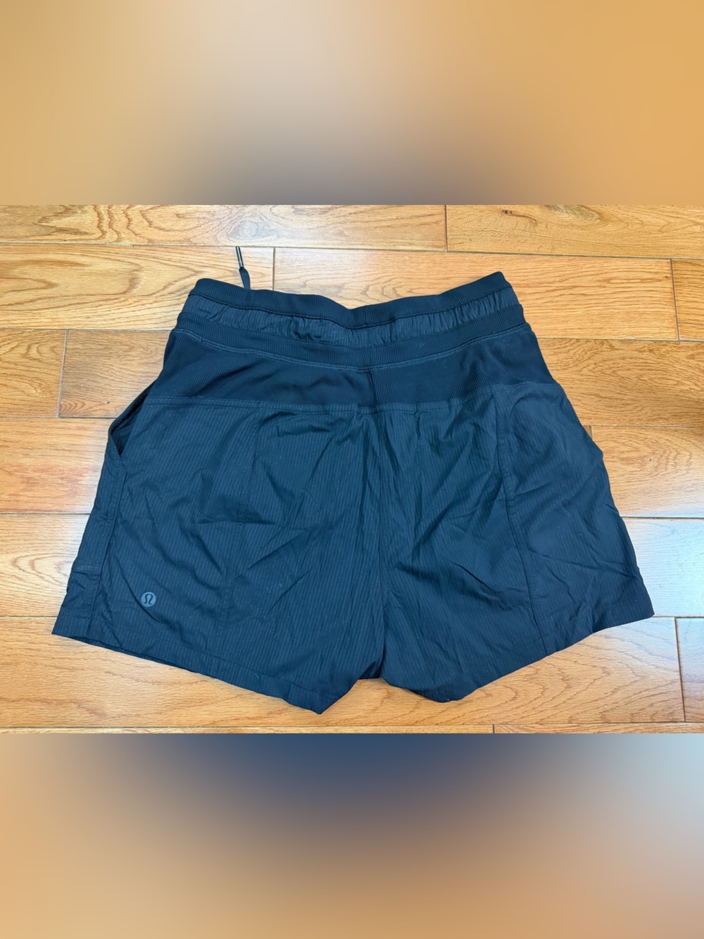 Lululemon Dance Studio High Rise 3.5” Inseam Shorts - Picture 2 of 5